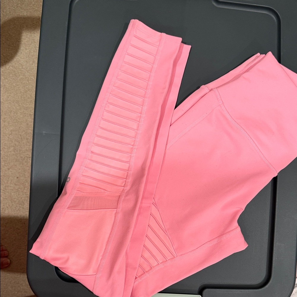 ALO Yoga Pink moto Leggings